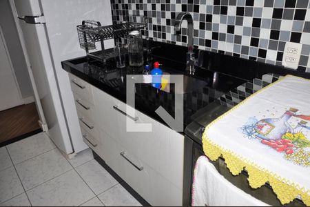 Apartamento para alugar com 49m², 2 quartos e 1 vagaDetalhe - Cozinha Americana