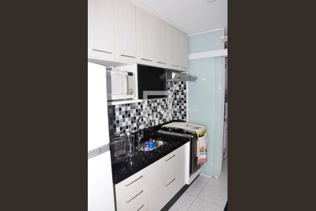 Apartamento para alugar com 49m², 2 quartos e 1 vagaDetalhe - Cozinha Americana