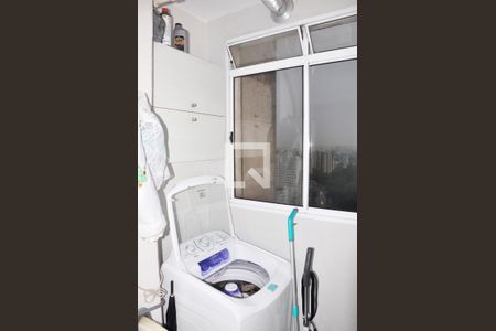 Apartamento para alugar com 49m², 2 quartos e 1 vagaDetalhe - Área de Serviço