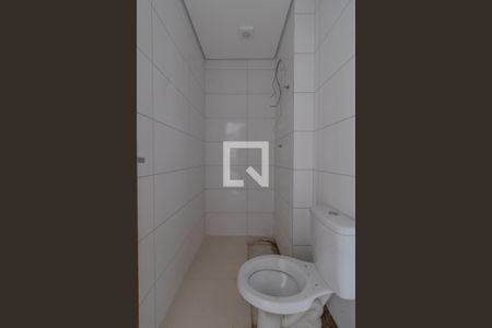 Apartamento para alugar com 38m², 2 quartos e sem vaga Apartamento para alugar com 38m², 2 quartos e sem vagaSuíte Banheiro