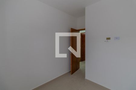 Quarto 1 de apartamento para alugar com 2 quartos, 38m² em Itaquera, São Paulo