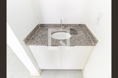 Apartamento para alugar com 37m², 2 quartos e sem vagaBanheiro