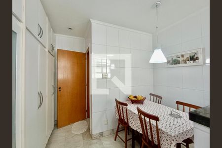 Apartamento para alugar com 181m², 3 quartos e 1 vagaCopa / Cozinha