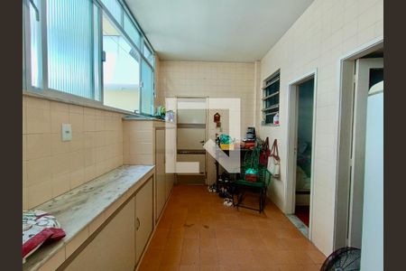 Apartamento para alugar com 181m², 3 quartos e 1 vagaÁrea serviço