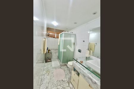 Apartamento para alugar com 181m², 3 quartos e 1 vagaBanheiro social 1