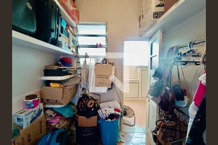 Apartamento para alugar com 181m², 3 quartos e 1 vagaQuarto serviço 1