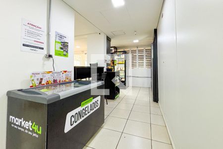 Apartamento à venda com 54m², 2 quartos e 1 vagaMercado 24 Horas