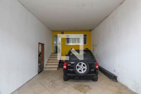 Garagem de casa para alugar com 3 quartos, 290m² em Vila Guarani(zona Leste), São Paulo