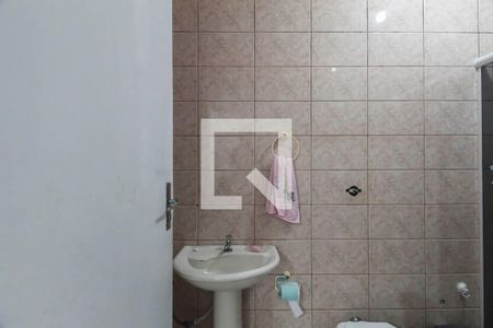 Casa para alugar com 290m², 3 quartos e 3 vagas Casa para alugar com 290m², 3 quartos e 3 vagasBanheiro