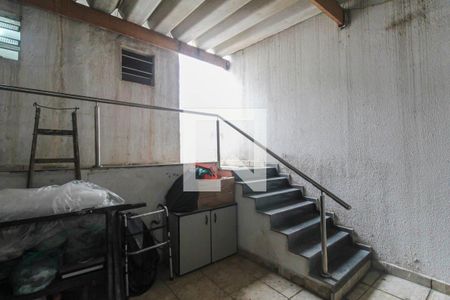 Casa para alugar com 290m², 3 quartos e 3 vagas Casa para alugar com 290m², 3 quartos e 3 vagasOficina