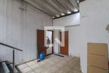 Casa para alugar com 290m², 3 quartos e 3 vagas Casa para alugar com 290m², 3 quartos e 3 vagasOficina