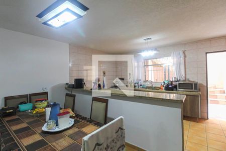 Cozinha de casa para alugar com 3 quartos, 290m² em Vila Guarani(zona Leste), São Paulo