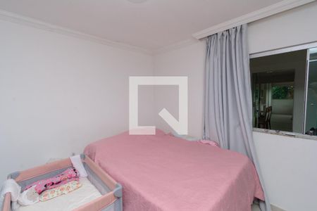 Casa à venda com 130m², 3 quartos e 7 vagas Casa à venda com 130m², 3 quartos e 7 vagasQuarto 3