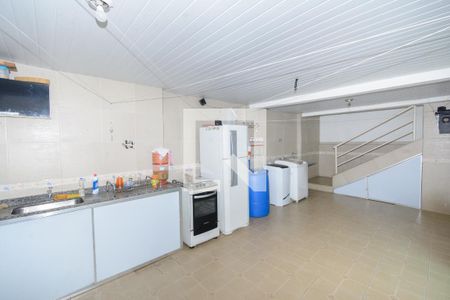 Casa à venda com 130m², 3 quartos e 7 vagas Casa à venda com 130m², 3 quartos e 7 vagasÁrea de Serviço