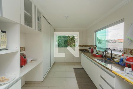 Casa à venda com 130m², 3 quartos e 7 vagas Casa à venda com 130m², 3 quartos e 7 vagasCozinha