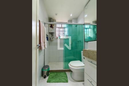 Apartamento à venda com 78m², 3 quartos e sem vagaBanheiro Corredor