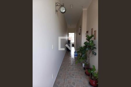 Casa à venda com 209m², 4 quartos e 3 vagasFoto 03