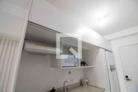 Studio à venda com 26m², 1 quarto e sem vaga Studio à venda com 26m², 1 quarto e sem vagaCozinha - Armários