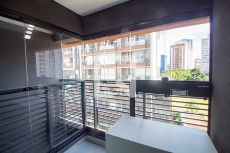 Studio à venda com 26m², 1 quarto e sem vaga Studio à venda com 26m², 1 quarto e sem vagaTerraço