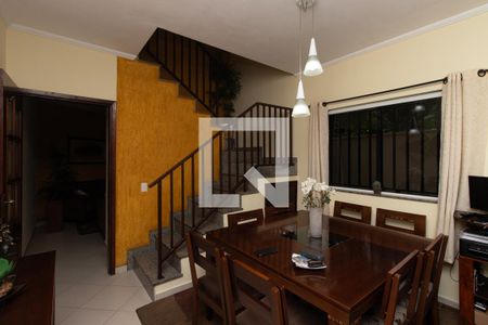 Casa à venda com 139m², 3 quartos e 4 vagasCopa