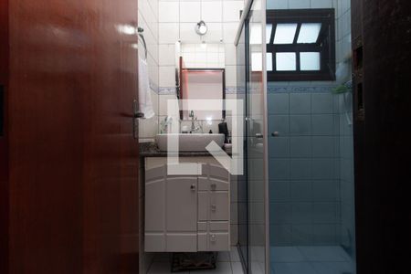 Casa à venda com 139m², 3 quartos e 4 vagasBanheiro da Suíte