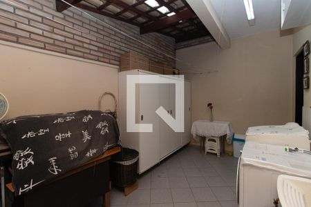 Casa à venda com 139m², 3 quartos e 4 vagasÁrea de Serviço
