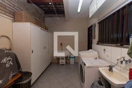 Casa à venda com 139m², 3 quartos e 4 vagasÁrea de Serviço