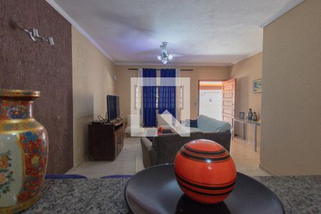 Sala de casa para alugar com 3 quartos, 168m² em Jardim Regina, Indaiatuba