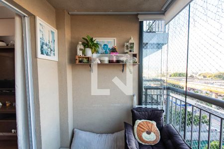 Apartamento à venda com 69m², 2 quartos e 1 vagaVaranda