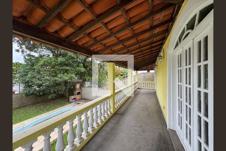 Casa de condomínio para alugar com 300m², 3 quartos e 3 vagasVaranda do Quarto 1