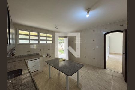 Casa de condomínio para alugar com 300m², 3 quartos e 3 vagasCozinha