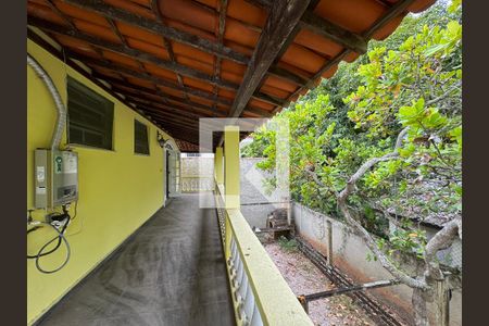 Casa de condomínio para alugar com 300m², 3 quartos e 3 vagasSuíte - Varanda