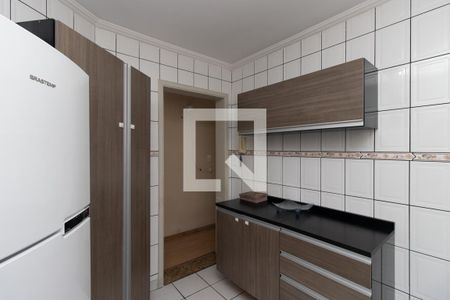 Casa à venda com 114m², 3 quartos e 2 vagas Casa à venda com 114m², 3 quartos e 2 vagasCozinha