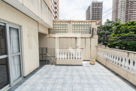 Casa à venda com 146m², 3 quartos e 5 vagasVaranda 