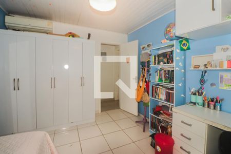 Quarto 1 de casa à venda com 2 quartos, 200m² em Santa Maria Goretti, Porto Alegre