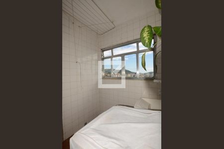 Apartamento para alugar com 70m², 2 quartos e sem vagaÁrea de Serviço