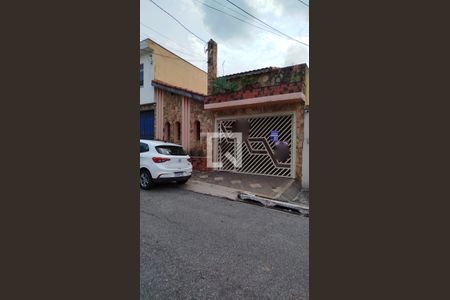 Casa à venda com 380m², 3 quartos e 8 vagasFachada