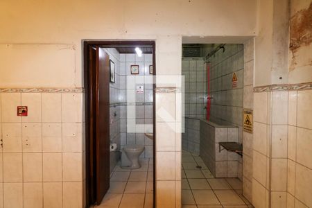 Casa à venda com 380m², 3 quartos e 8 vagasBanheiro da Garagem