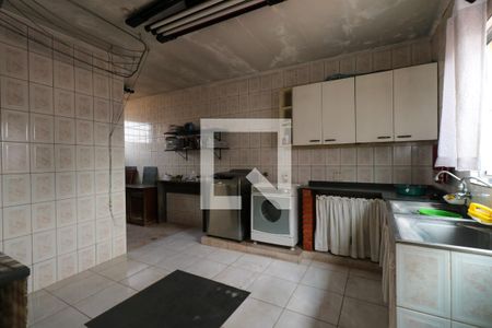 Casa à venda com 380m², 3 quartos e 8 vagasÁrea de Serviço