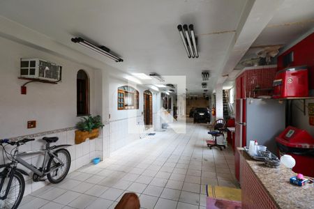 Casa à venda com 380m², 3 quartos e 8 vagasGaragem