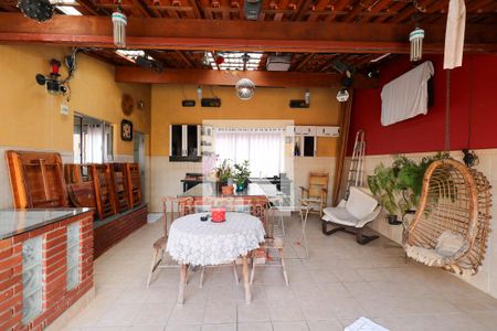 Casa à venda com 380m², 3 quartos e 8 vagasÁrea Gourmet