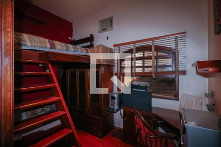 Casa à venda com 380m², 3 quartos e 8 vagasQuarto 2