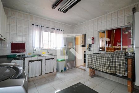 Casa à venda com 380m², 3 quartos e 8 vagasÁrea de Serviço