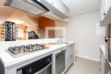 Apartamento à venda com 110m², 2 quartos e 2 vagasCozinha