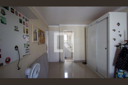 Apartamento à venda com 200m², 3 quartos e 2 vagas Apartamento à venda com 200m², 3 quartos e 2 vagasSuíte 2