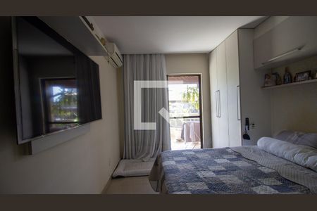 Apartamento à venda com 200m², 3 quartos e 2 vagas Apartamento à venda com 200m², 3 quartos e 2 vagasSuíte 1
