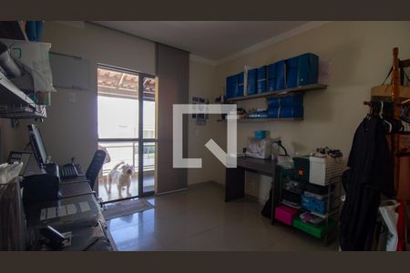 Apartamento à venda com 200m², 3 quartos e 2 vagas Apartamento à venda com 200m², 3 quartos e 2 vagasQuarto Extra Reversível