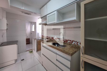 Apartamento à venda com 65m², 2 quartos e 1 vagaCozinha