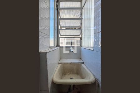 Apartamento à venda com 65m², 2 quartos e 1 vagaÁrea de Serviço