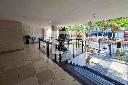 Apartamento à venda com 65m², 2 quartos e 1 vagaFachada